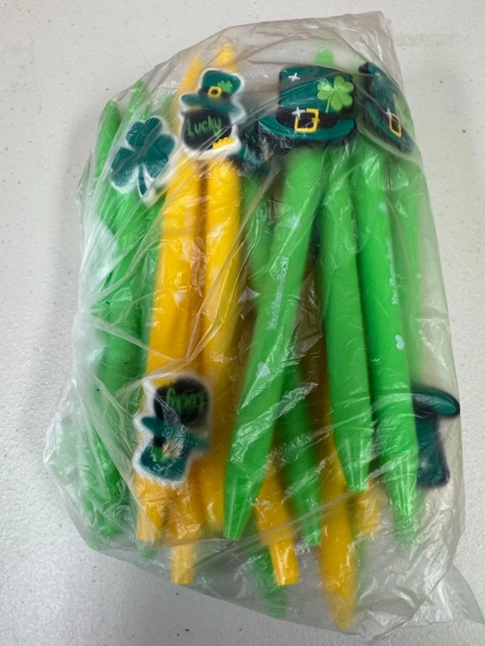 24 pack St. Patrick's Day Shamrock Pen Set - Green & Yellow pens all new